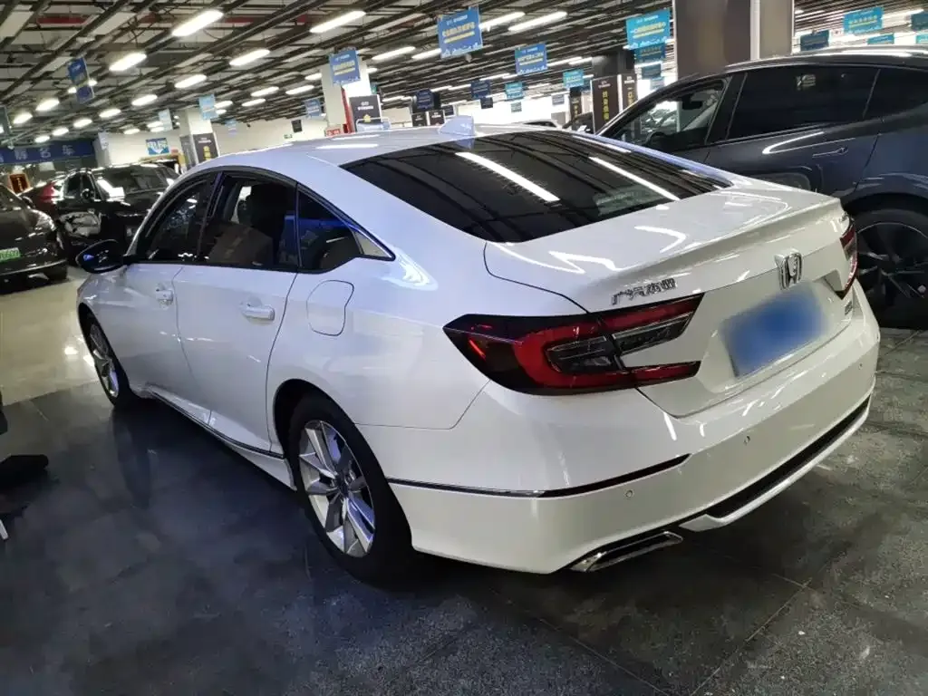 Honda Accord 2023 из CN, фото 5