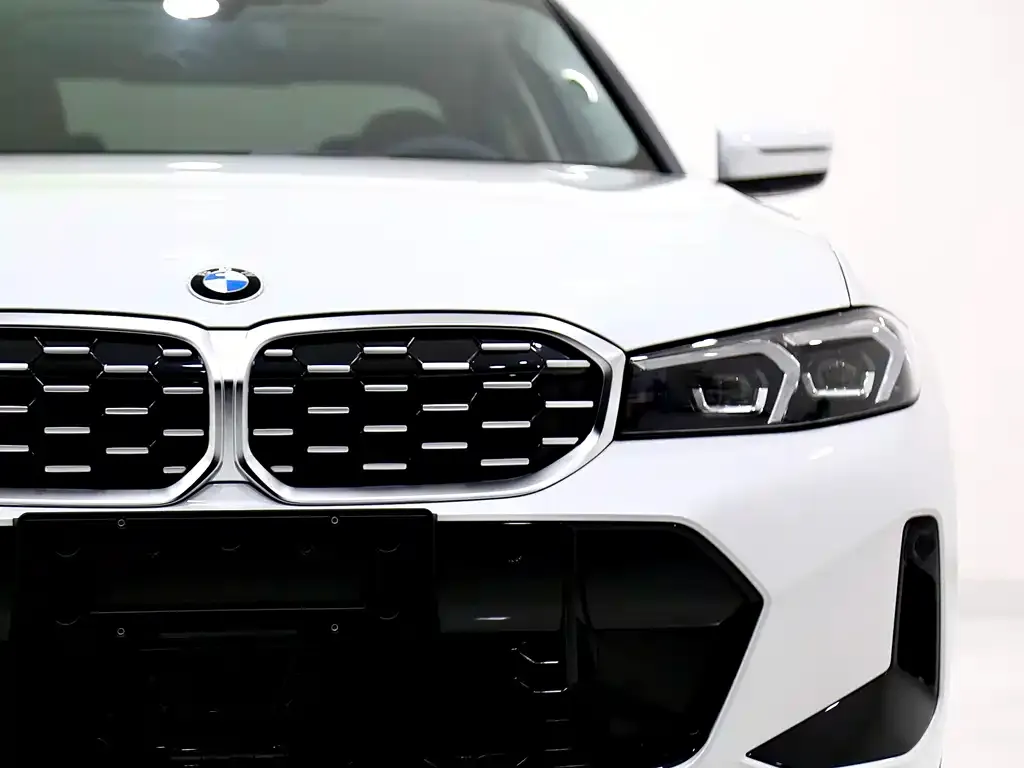BMW 3 Series — фото 10