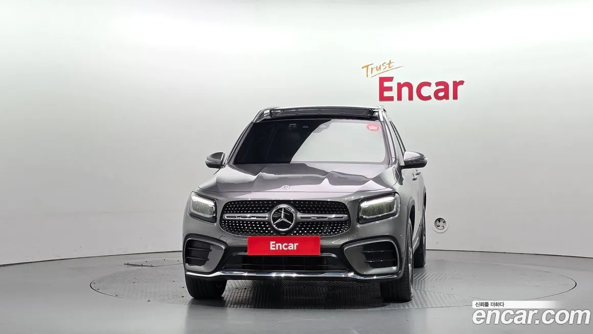 Mercedes-Benz GLB-Class — фото 3