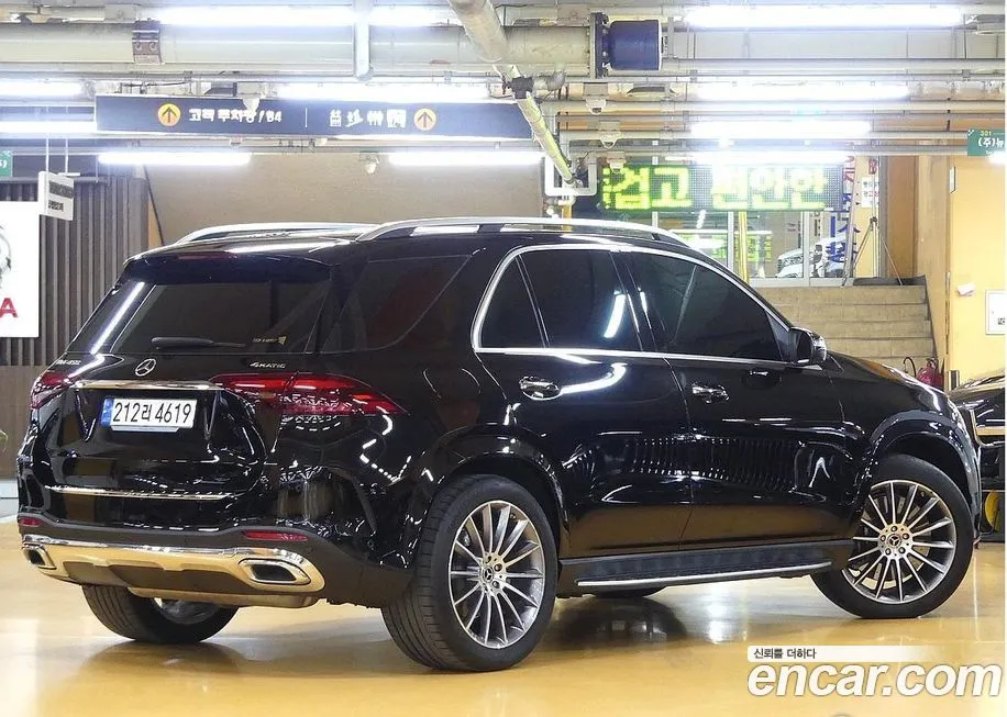 Mercedes-Benz GLE-Class — фото 2