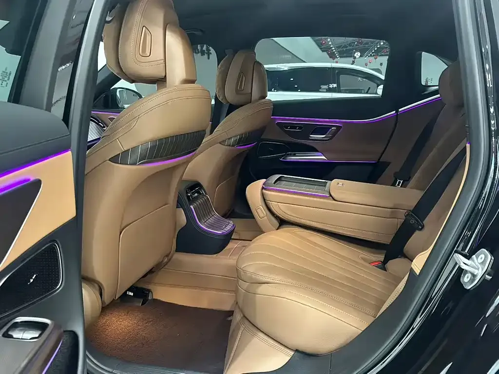 Mercedes-Benz E-Class 2024 из CN, фото 5