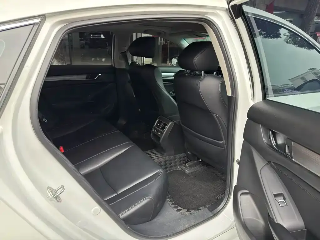 Honda Accord 2022 из CN, фото 8