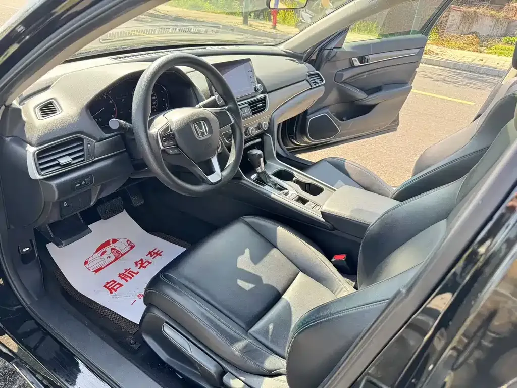 Honda Accord 2021 из CN, фото 10