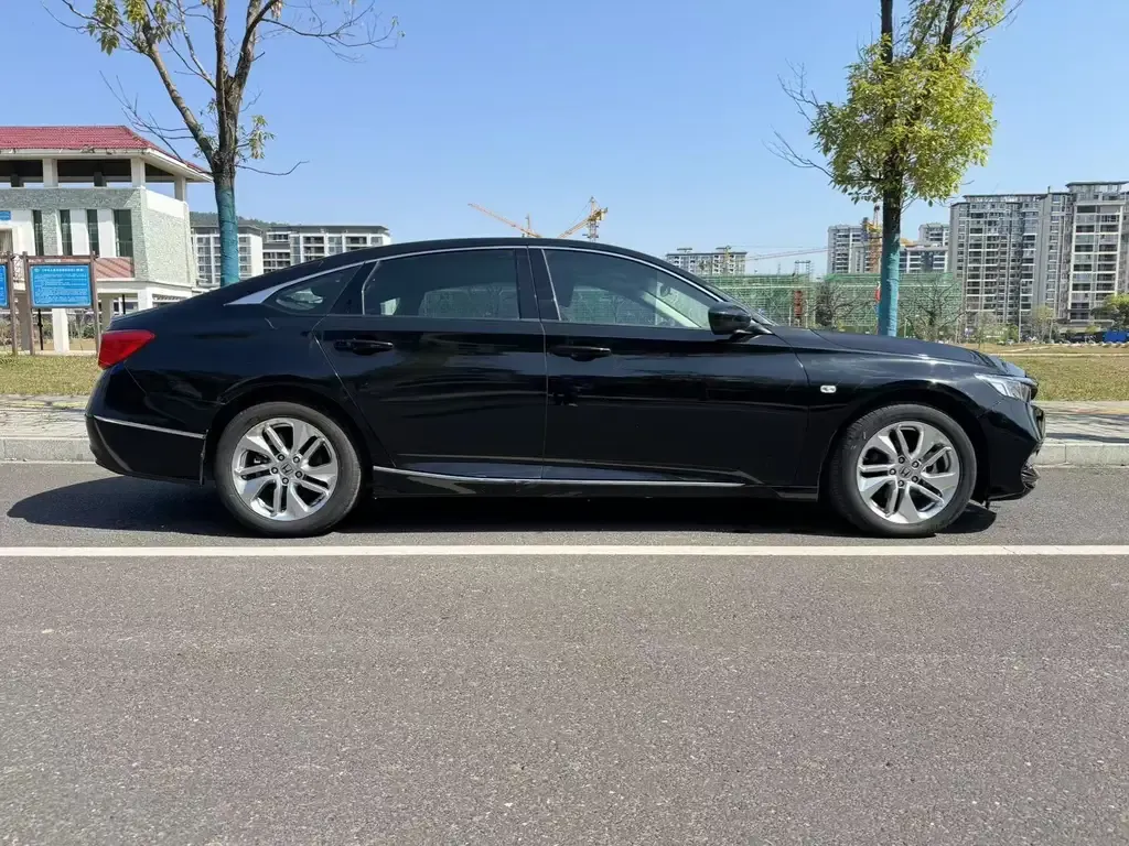 Honda Accord 2021 из CN, фото 4