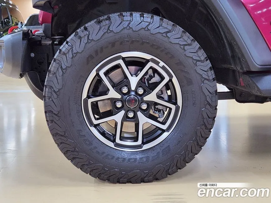 Jeep Wrangler 2024 из KR, фото 5
