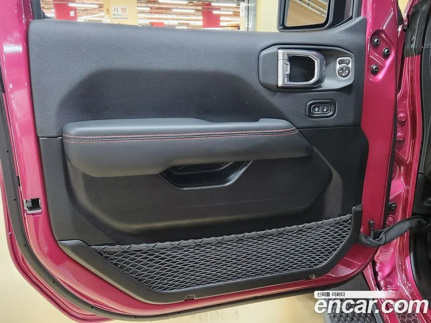 Jeep Wrangler 2024 из KR, фото 9
