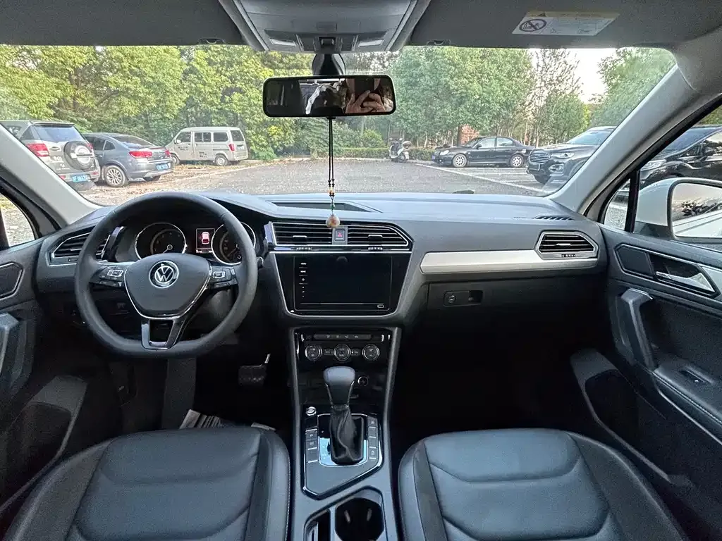 Volkswagen Tiguan L 2021 из CN, фото 7