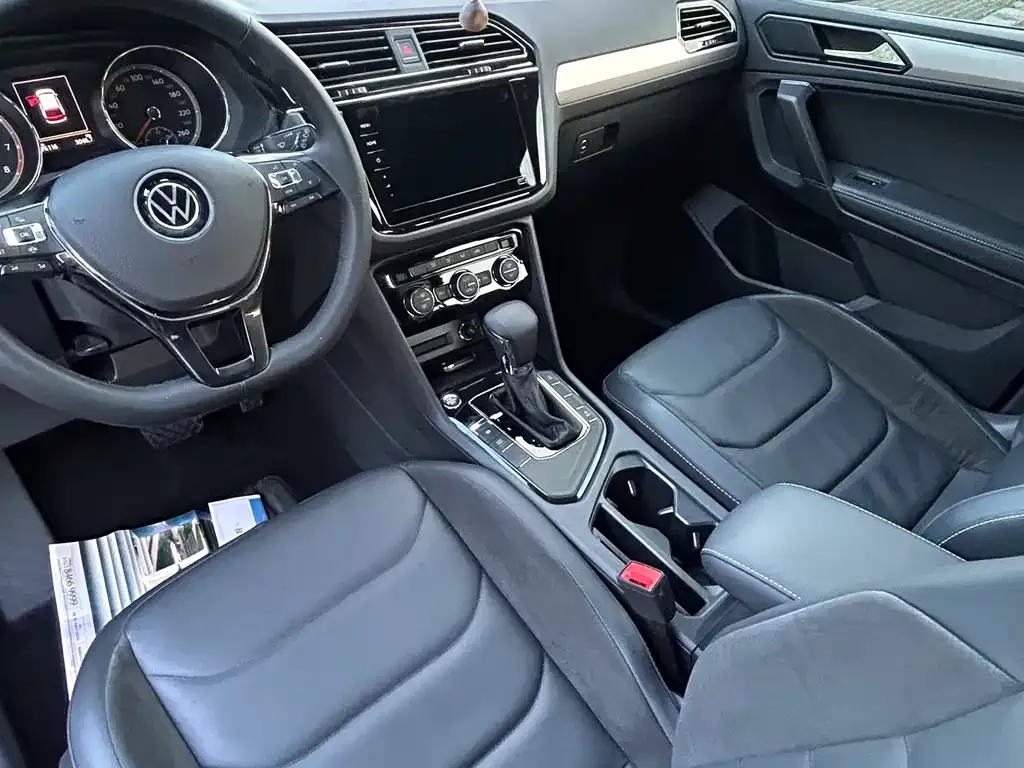 Volkswagen Tiguan L 2021 из CN, фото 8