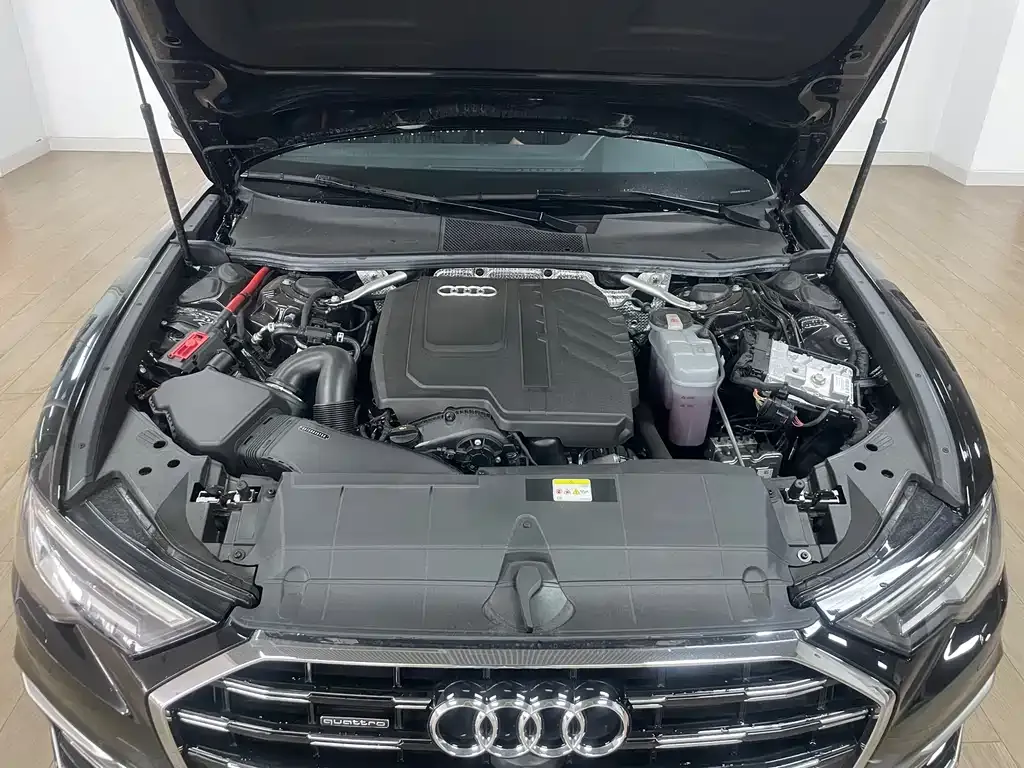 Audi A6L 2025 из CN, фото 6