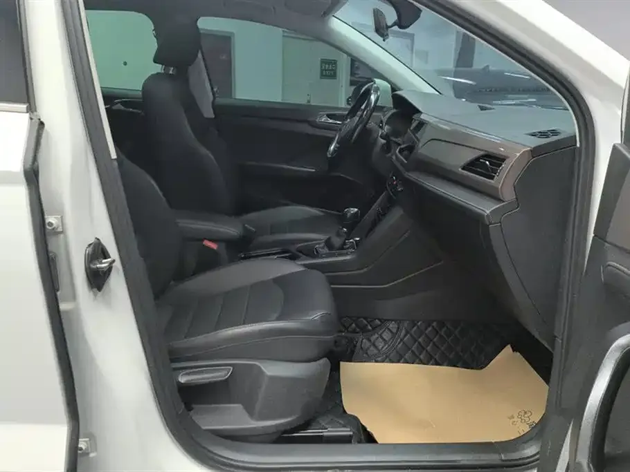 Volkswagen Tharu 2021 из CN, фото 8