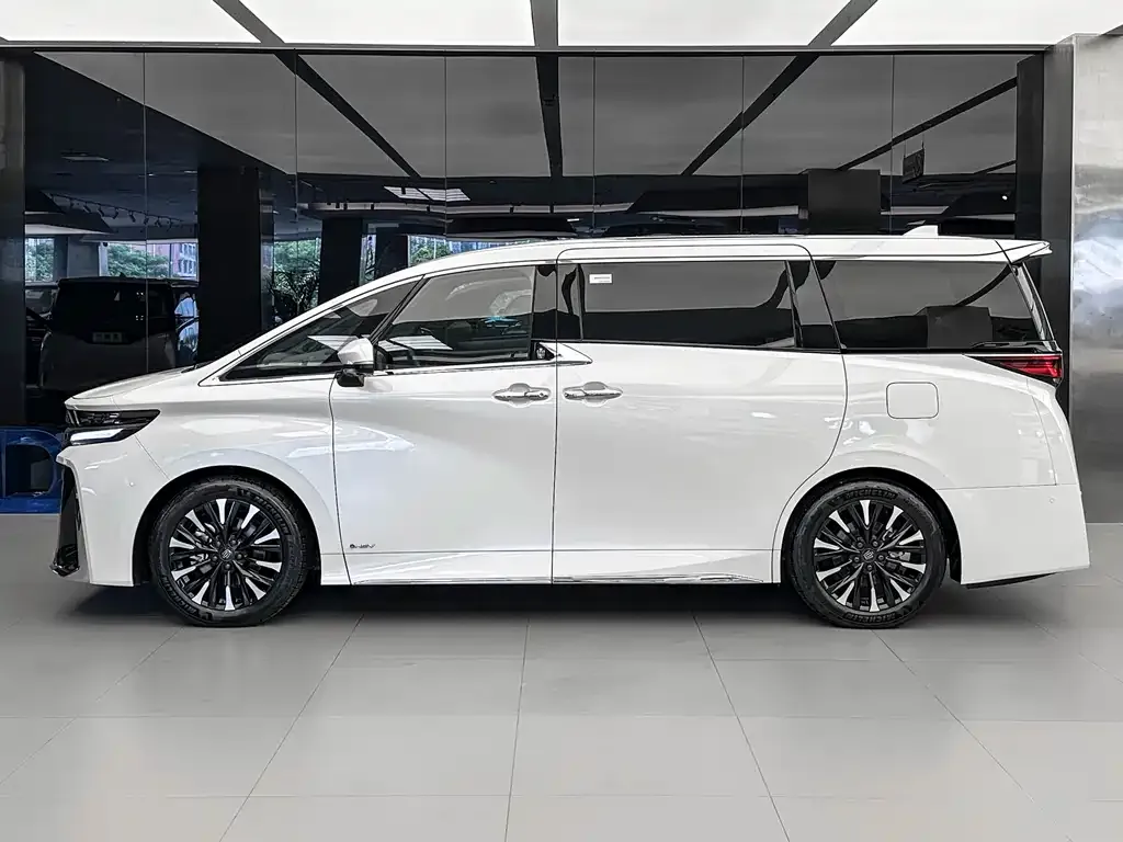 Toyota Vellfire 2024 из CN, фото 3