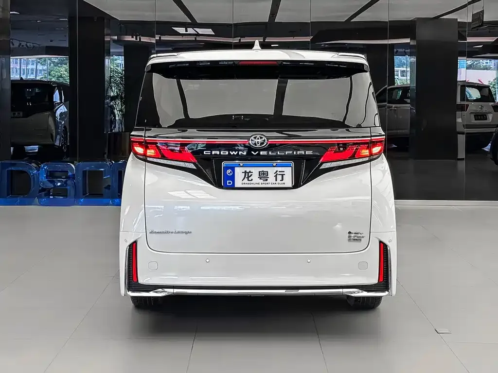 Toyota Vellfire 2024 из CN, фото 5