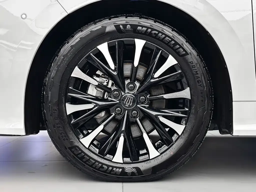 Toyota Vellfire 2024 из CN, фото 8