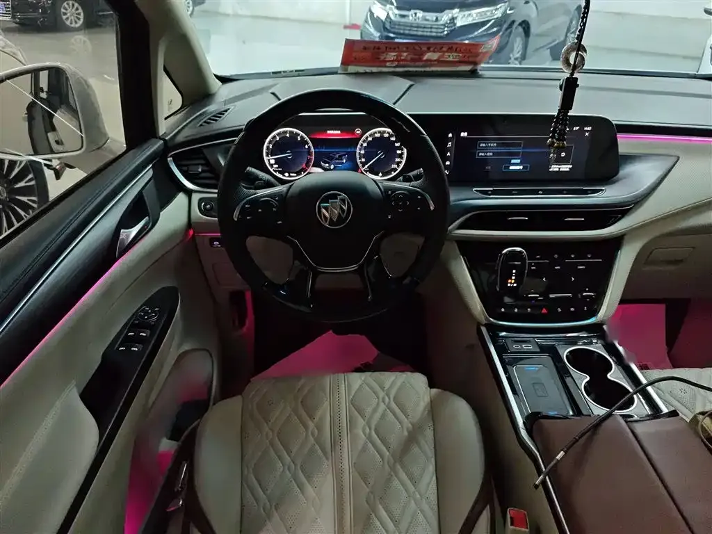 Buick GL8 2022 из CN, фото 10