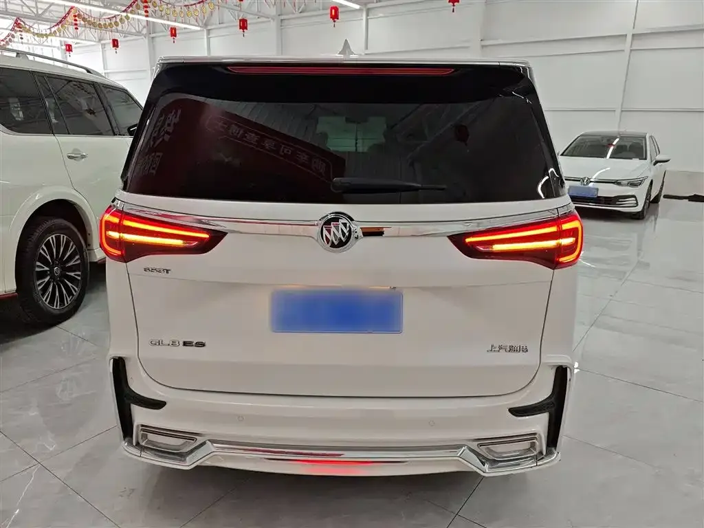Buick GL8 2022 из CN, фото 6