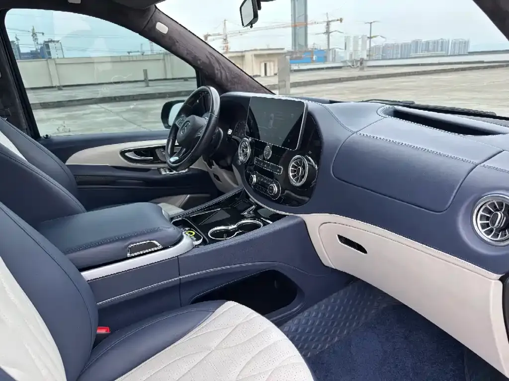 Mercedes-Benz Vito 2023 из CN, фото 9