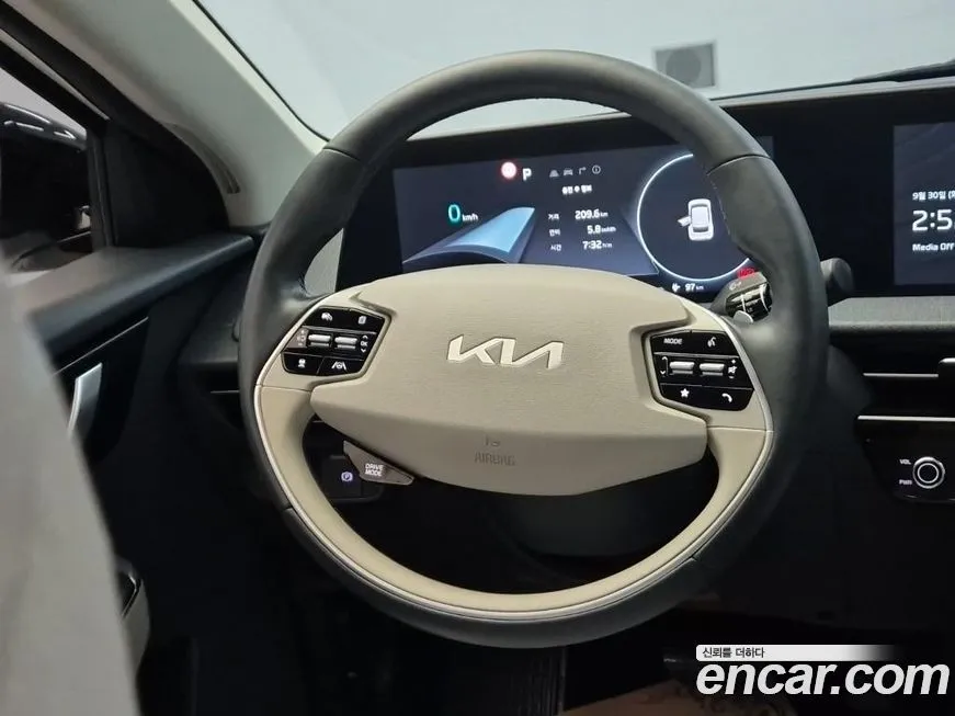 Kia EV6 2022 из KR, фото 9