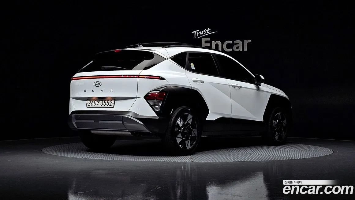 Hyundai Kona — фото 2