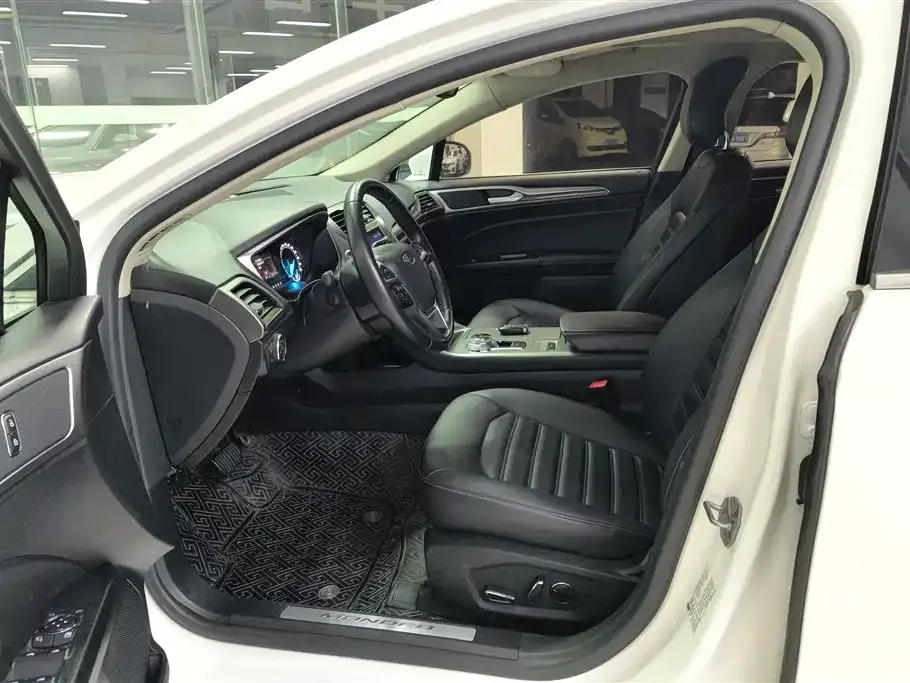 Ford Mondeo 2021 из CN, фото 9