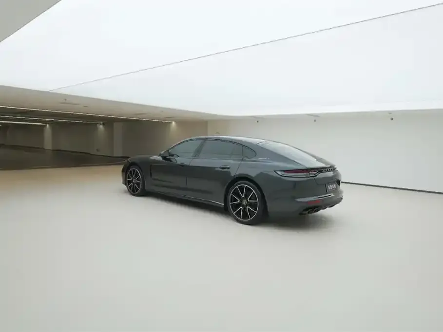 Porsche Panamera 2022 из CN, фото 5