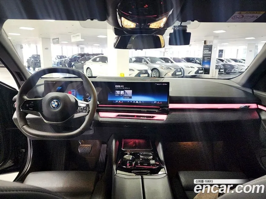 BMW 5-Series 2025 из KR, фото 7