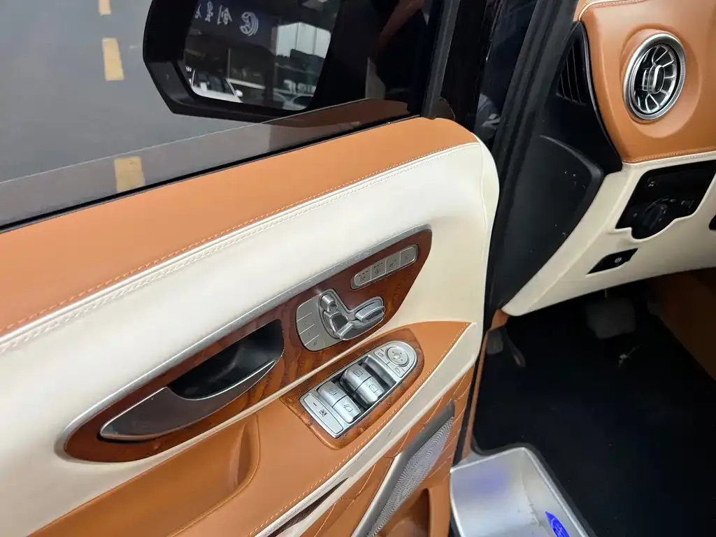 Mercedes-Benz Vito 2022 из CN, фото 4
