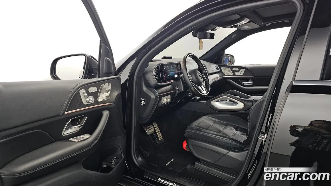 Mercedes-Benz GLS-Class — фото 10