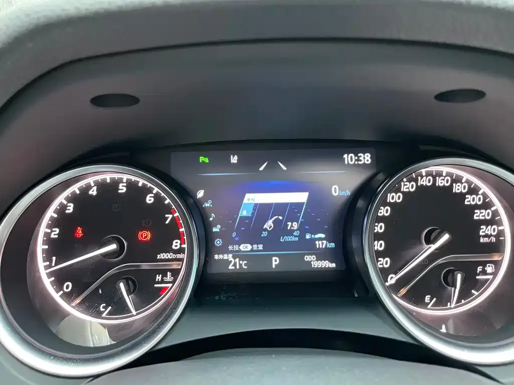 Toyota Camry 2024 из CN, фото 9