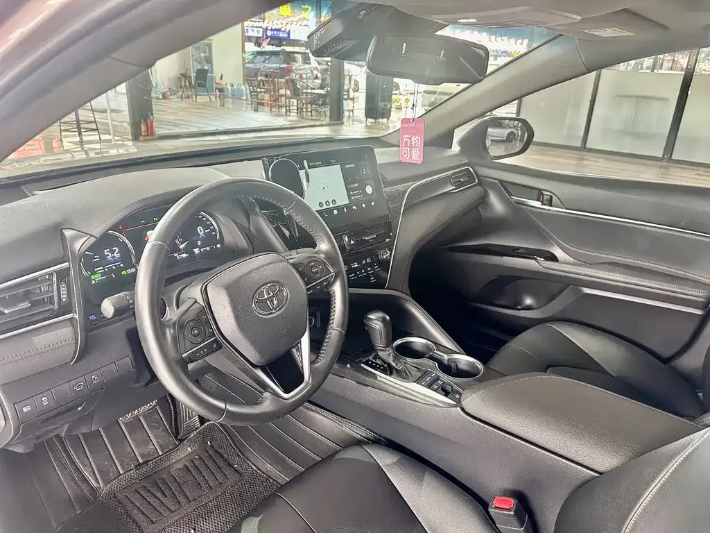 Toyota Camry 2021 из CN, фото 10