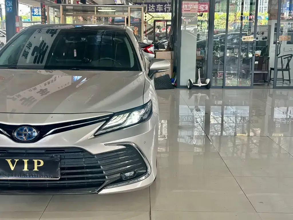 Toyota Camry 2021 из CN, фото 5