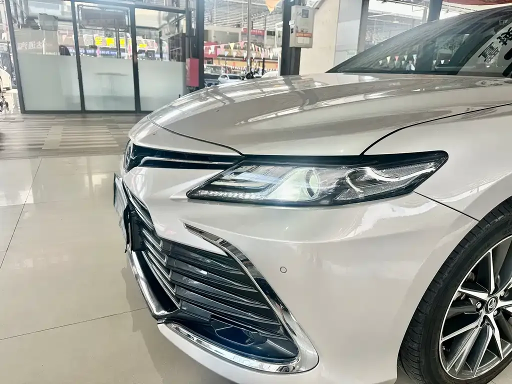 Toyota Camry 2021 из CN, фото 7