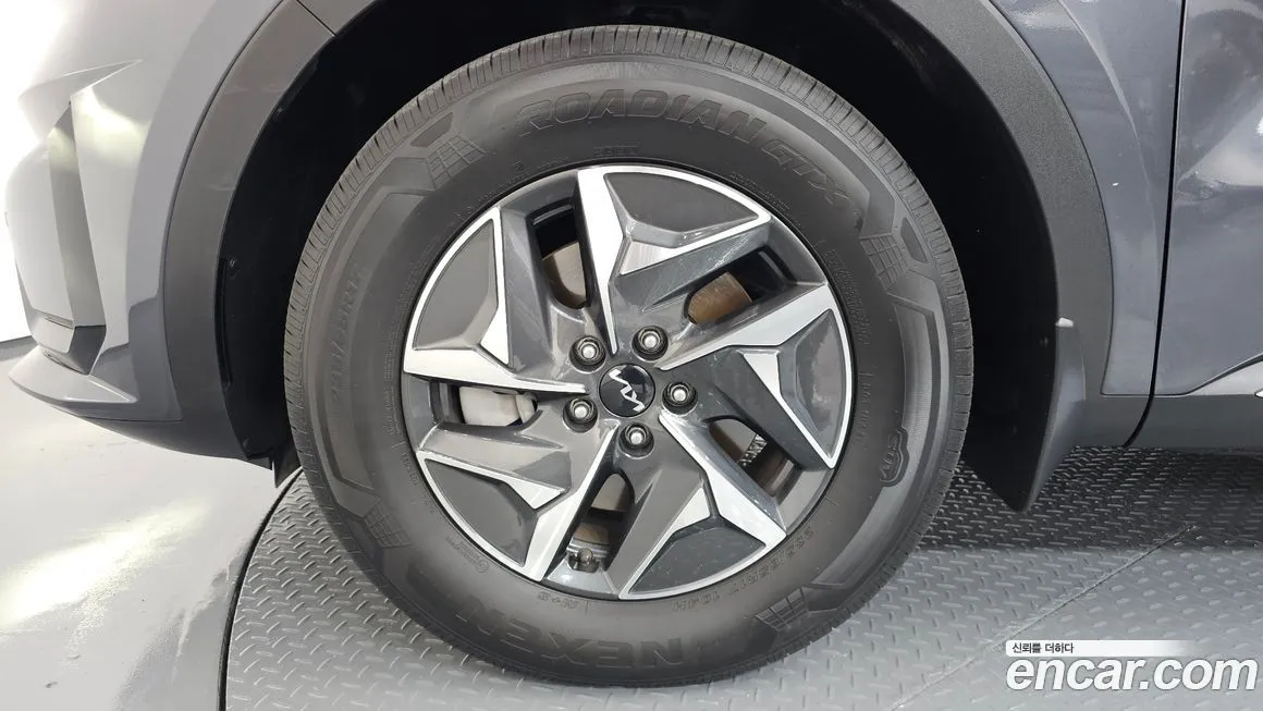 Kia Sorento — фото 5