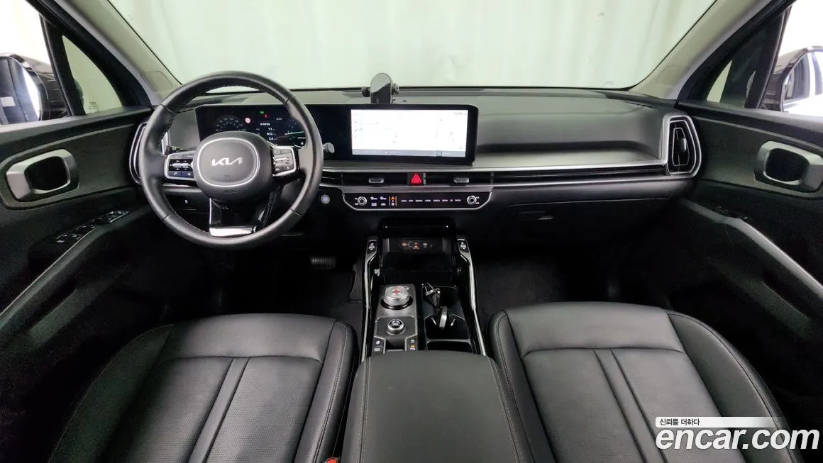 Kia Sorento — фото 7