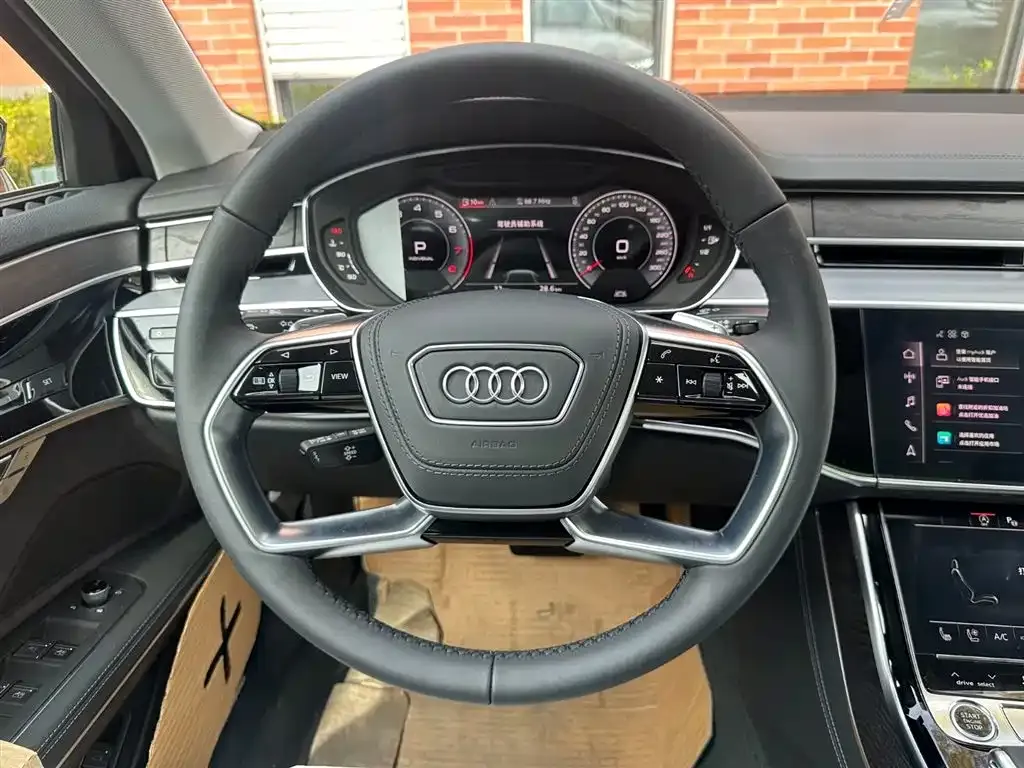 Audi A8 2025 из CN, фото 10