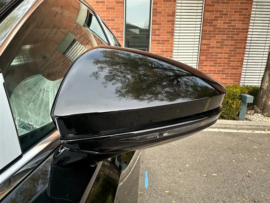 Audi A8 2025 из CN, фото 8