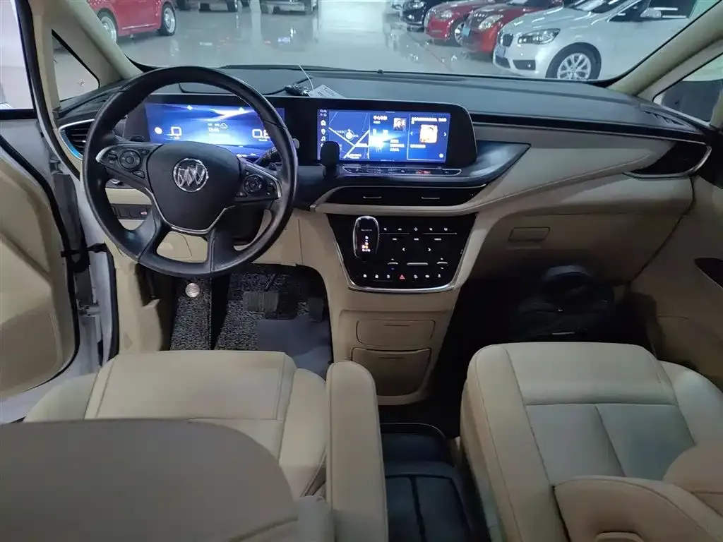 Buick GL8 2023 из CN, фото 10