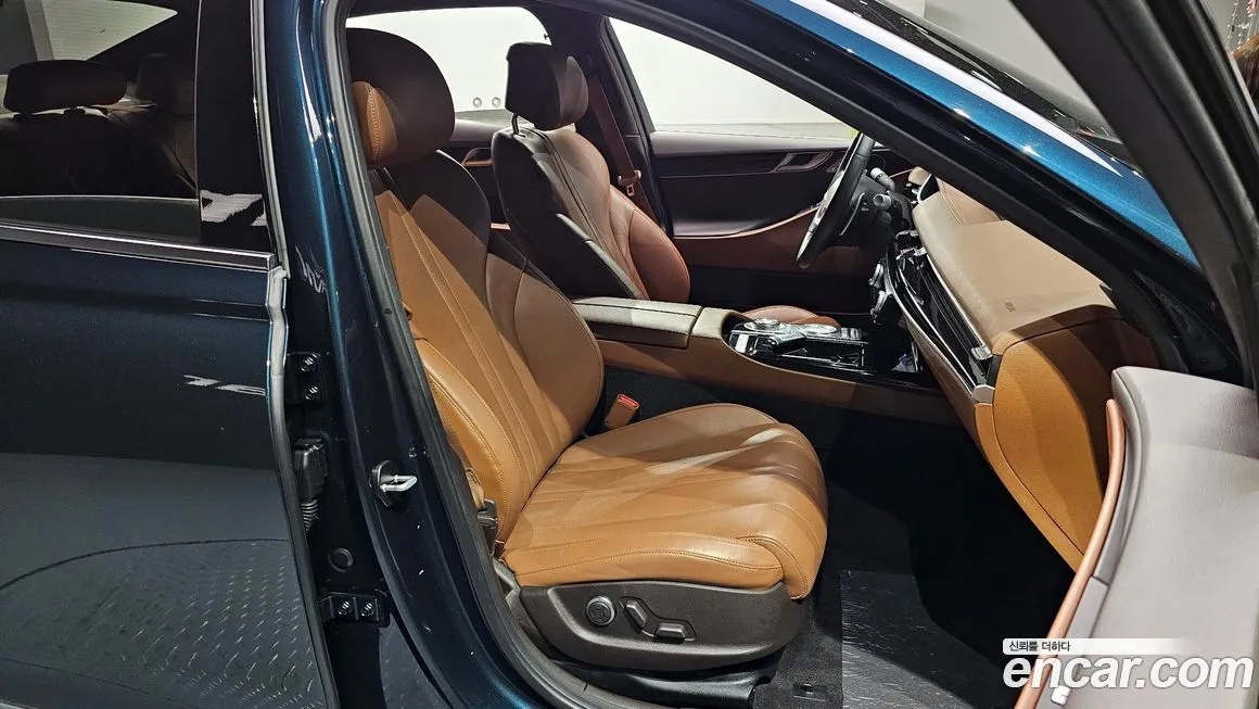 Genesis G80 — фото 10