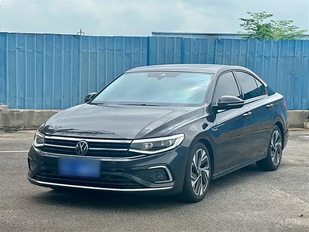 Volkswagen Bora 2023 из CN, фото 2