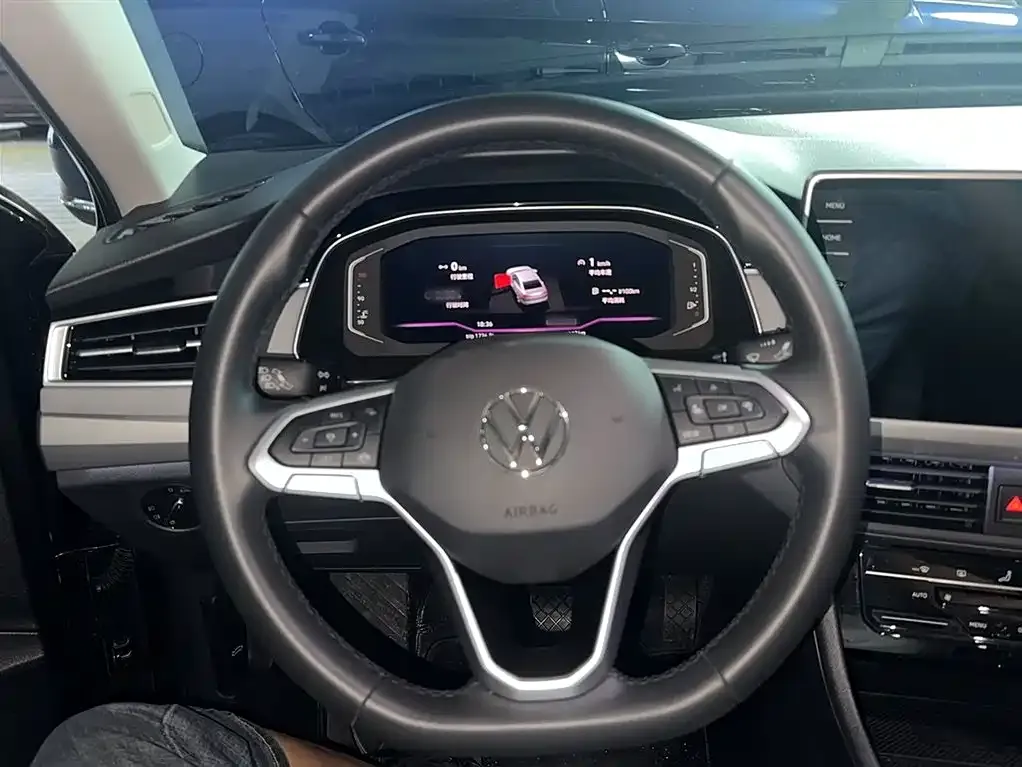 Volkswagen Bora 2023 из CN, фото 3
