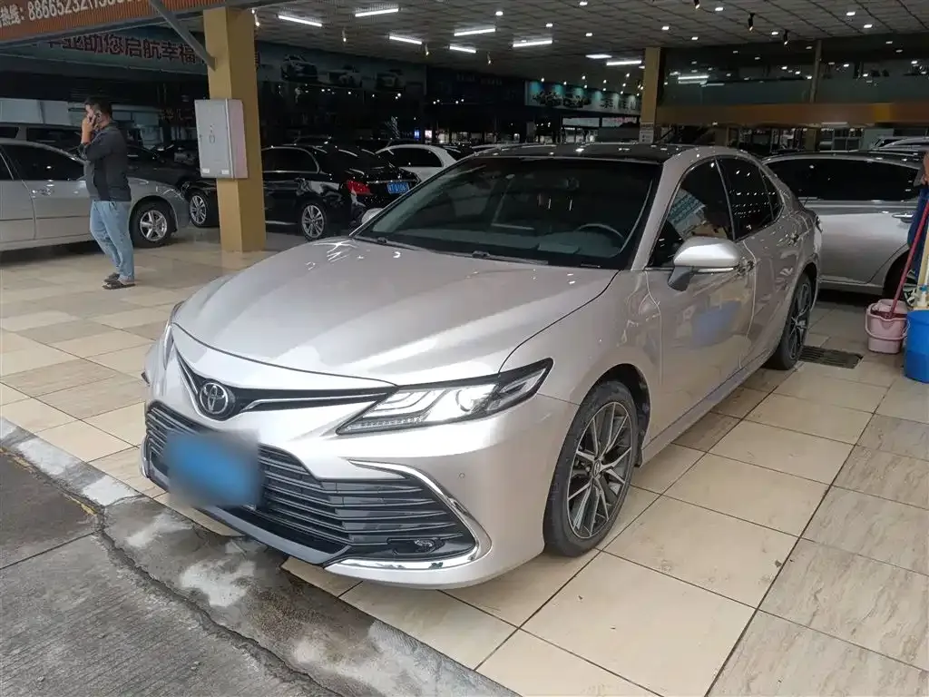Toyota Camry 2022 из CN, фото 1
