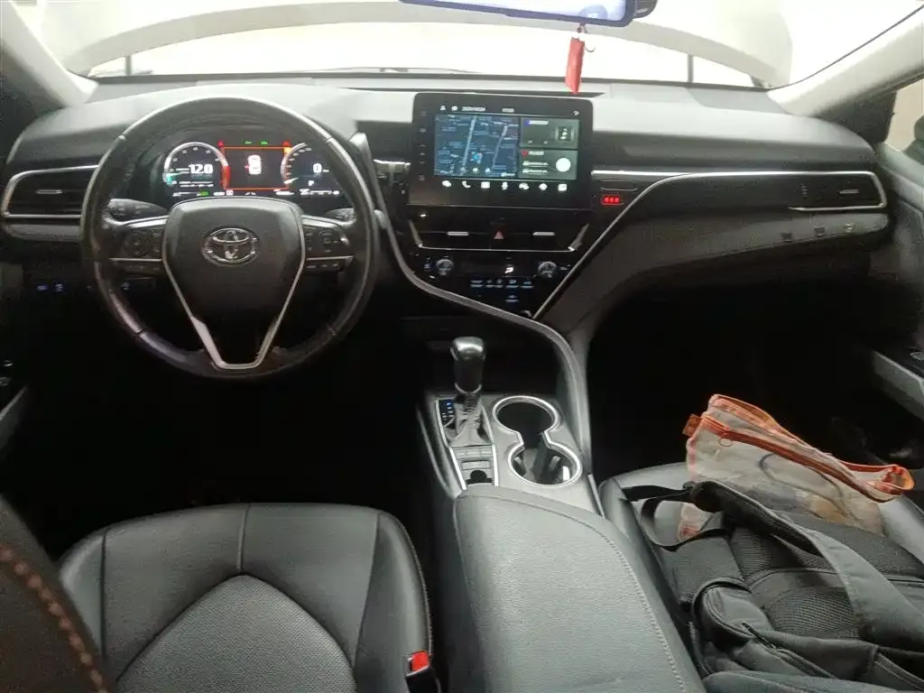 Toyota Camry 2022 из CN, фото 10