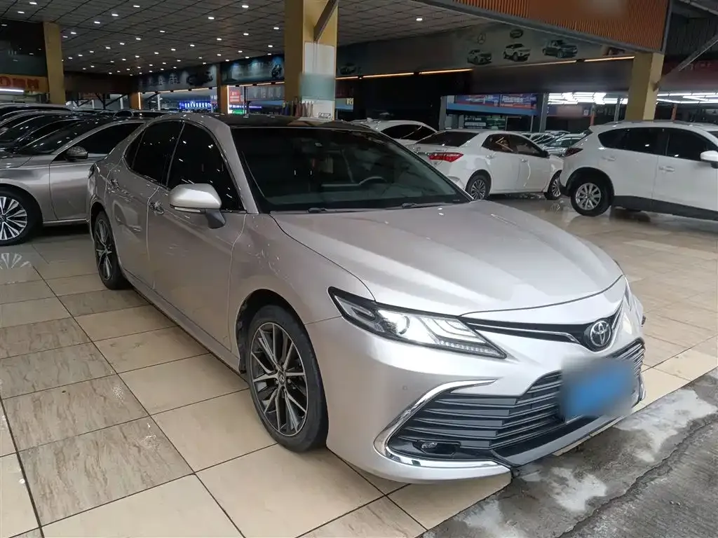 Toyota Camry 2022 из CN, фото 4