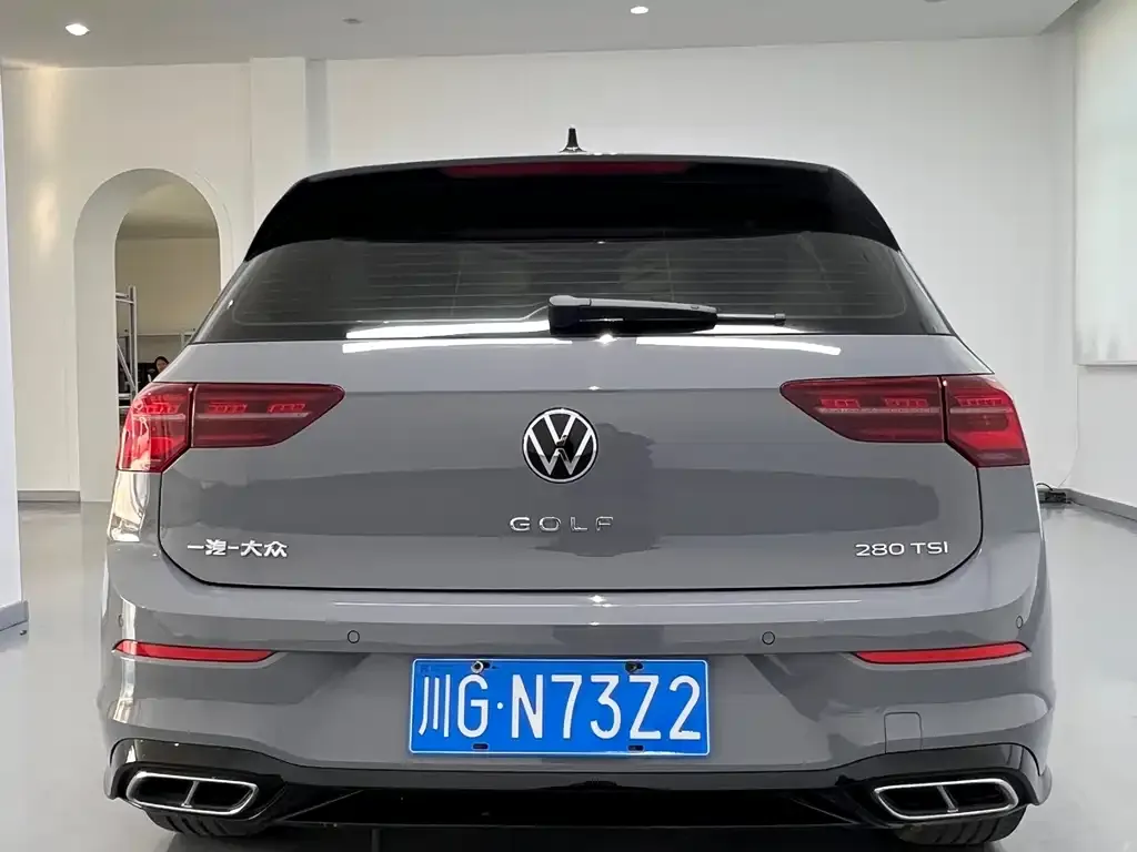 Volkswagen Golf 2021 из CN, фото 5
