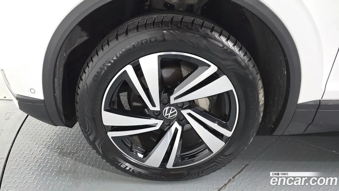 Volkswagen Touareg 2021 из KR, фото 5