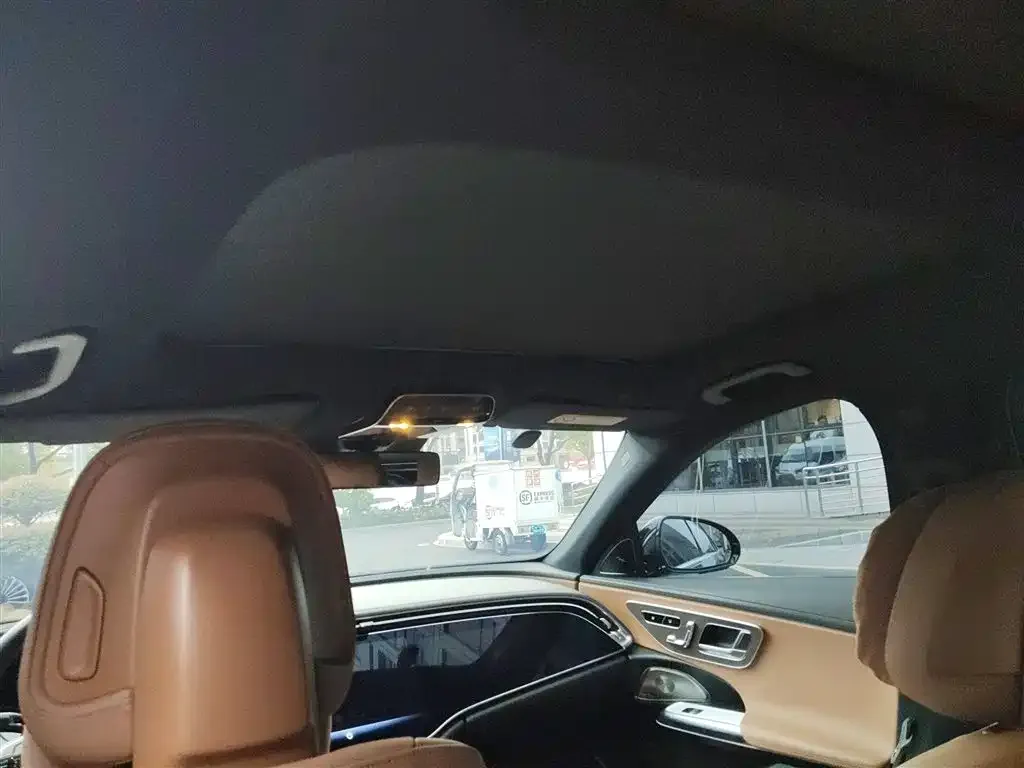 Mercedes-Benz E-Class 2024 из CN, фото 9