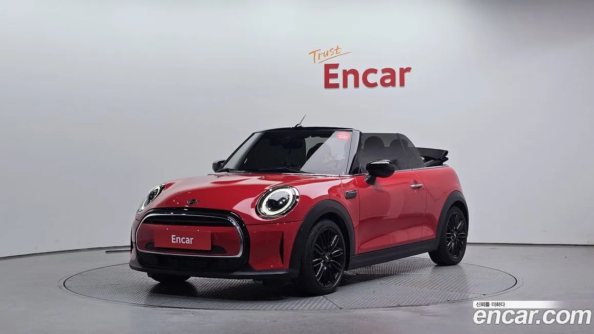 Mini Cooper Convertible — фото 1