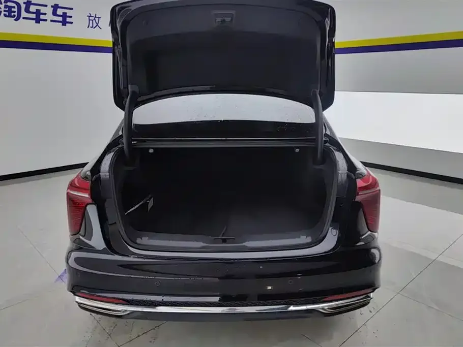 Hongqi H5 2024 из CN, фото 4