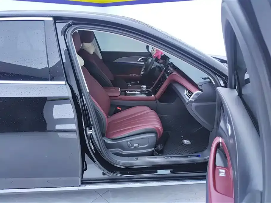 Hongqi H5 2024 из CN, фото 8