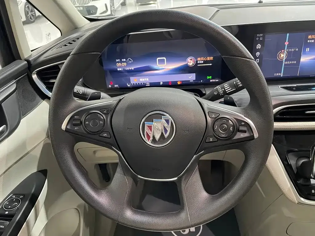 Buick GL8 2024 из CN, фото 10