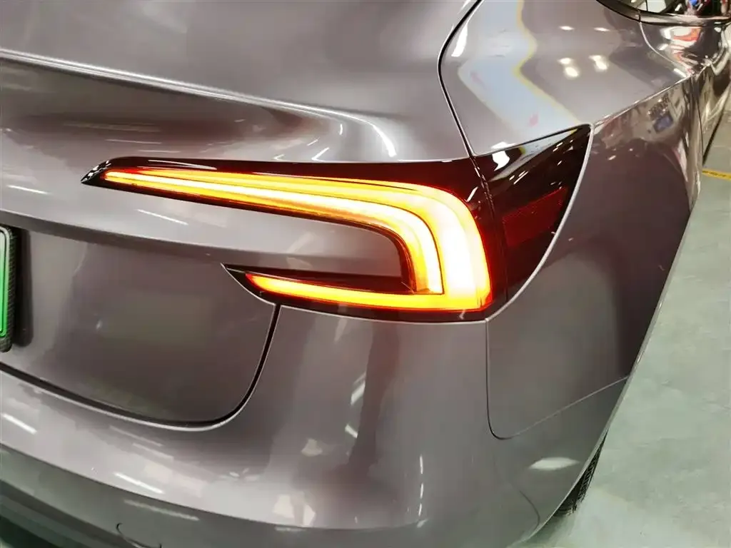 Tesla Model 3 2025 из CN, фото 8